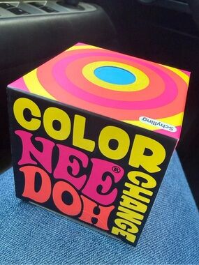 NeeDoh Color Change Blue